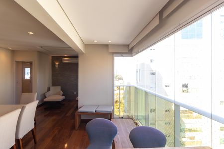 Apartamento para alugar com 92m², 2 quartos e 2 vagasSalas