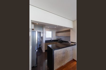 Apartamento para alugar com 92m², 2 quartos e 2 vagasCozinha