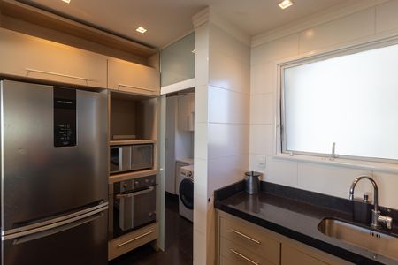 Apartamento para alugar com 92m², 2 quartos e 2 vagasCozinha