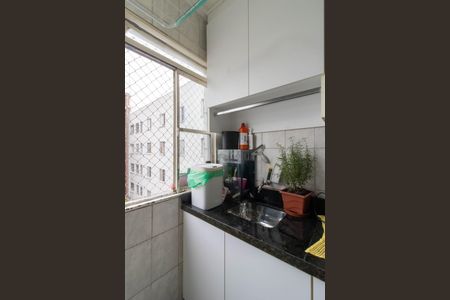Apartamento à venda com 53m², 2 quartos e 1 vaga Apartamento à venda com 53m², 2 quartos e 1 vagaArea de Serviço