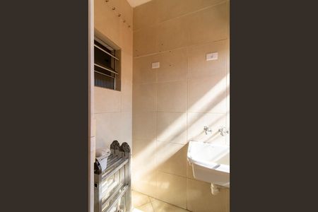 Apartamento para alugar com 75m², 2 quartos e sem vagaArea de Serviço 