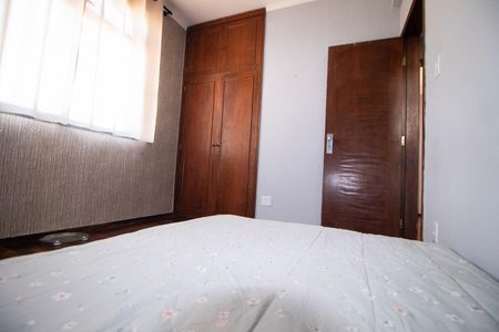 Apartamento à venda com 60m², 2 quartos e 1 vaga Apartamento à venda com 60m², 2 quartos e 1 vagaQuarto 02