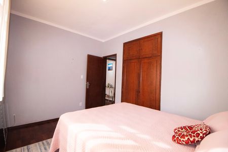 Apartamento à venda com 60m², 2 quartos e 1 vaga Apartamento à venda com 60m², 2 quartos e 1 vagaQuarto 01
