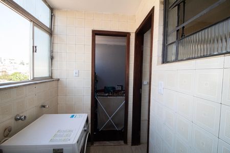 Apartamento à venda com 60m², 2 quartos e 1 vaga Apartamento à venda com 60m², 2 quartos e 1 vagaÁrea de Serviço
