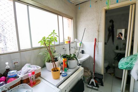 Apartamento à venda com 74m², 2 quartos e 1 vaga