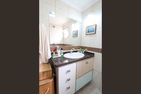 Apartamento à venda com 74m², 2 quartos e 1 vaga