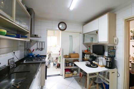 Apartamento à venda com 74m², 2 quartos e 1 vaga