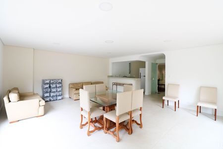 Apartamento à venda com 2 quartos, 74m² em Cidade Monções, São Paulo