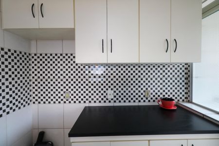 Apartamento para alugar com 55m², 2 quartos e 1 vaga Apartamento para alugar com 55m², 2 quartos e 1 vagaCozinha
