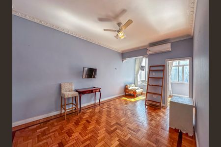 Apartamento para alugar com 80m², 2 quartos e sem vaga