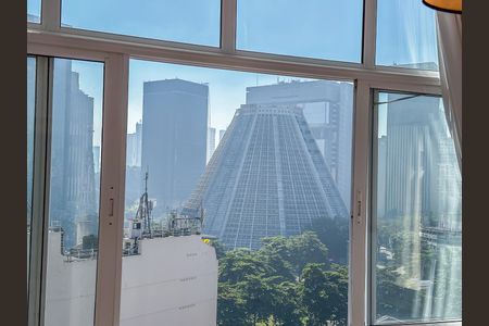 Apartamento para alugar com 80m², 2 quartos e sem vaga