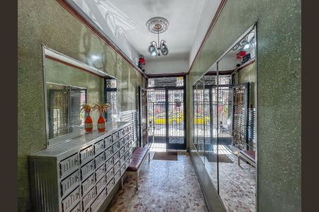 Apartamento para alugar com 80m², 2 quartos e sem vaga