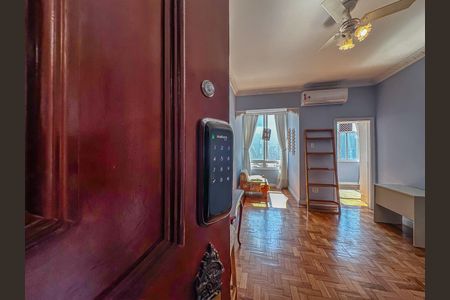 Apartamento para alugar com 80m², 2 quartos e sem vaga