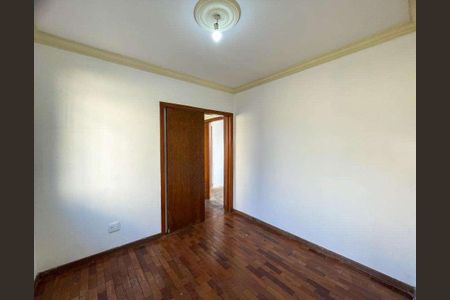 Quarto de apartamento para alugar com 5 quartos, 110m² em Salgado Filho, Belo Horizonte