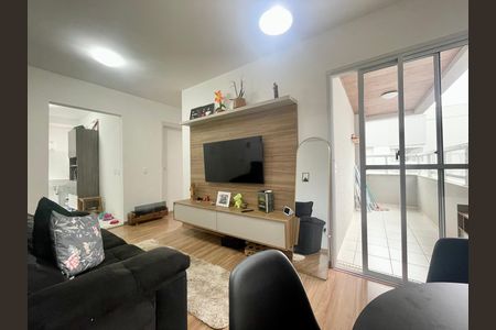 Sala de apartamento à venda com 2 quartos, 52m² em Buritis, Belo Horizonte