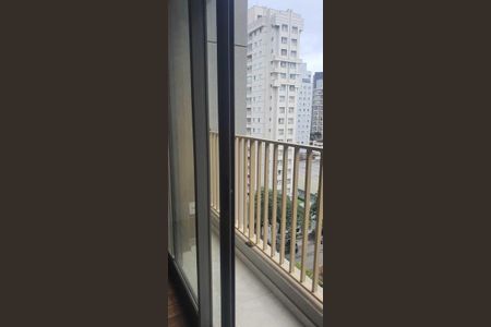 Varanda de kitnet/studio para alugar com 1 quarto, 24m² em Vila Olímpia, São Paulo