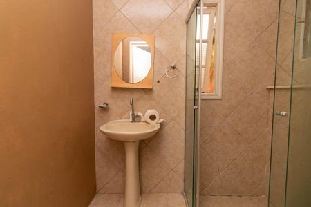 Casa para alugar com 80m², 3 quartos e 3 vagas Casa para alugar com 80m², 3 quartos e 3 vagasBanheiro 2