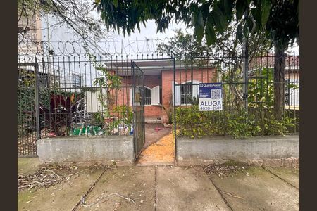 Fachada de casa para alugar com 3 quartos, 80m² em Glória, Porto Alegre