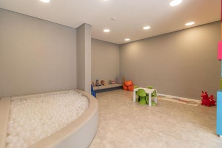 Apartamento à venda com 69m², 2 quartos e 1 vaga Apartamento à venda com 69m², 2 quartos e 1 vagaÁrea Comum - Brinquedoteca