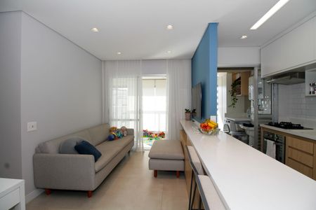Apartamento à venda com 69m², 2 quartos e 1 vaga Apartamento à venda com 69m², 2 quartos e 1 vagaSala e Cozinha