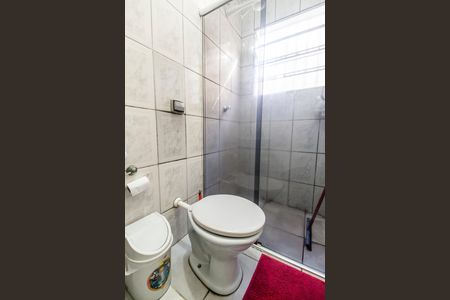 Casa à venda com 220m², 3 quartos e 2 vagasBanheiro 2