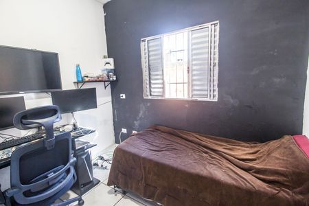 Casa à venda com 220m², 3 quartos e 2 vagasQuarto 3