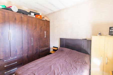 Casa à venda com 220m², 3 quartos e 2 vagasSuíte