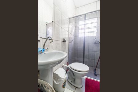 Casa à venda com 220m², 3 quartos e 2 vagasBanheiro 2