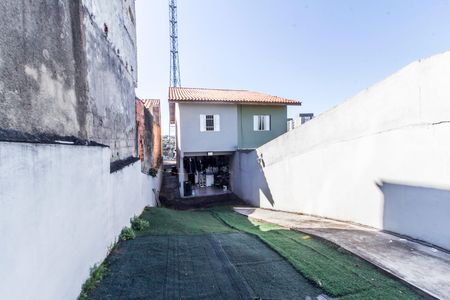 Casa à venda com 220m², 3 quartos e 2 vagasQuintal