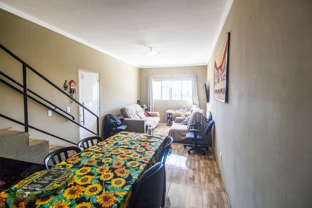 Sala  de casa à venda com 3 quartos, 220m² em Jardim do Líbano, Barueri