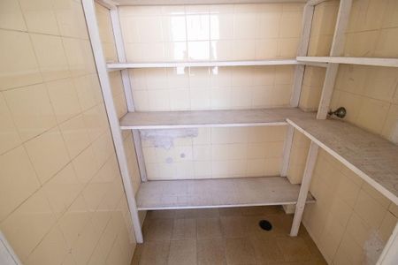 Despensa de apartamento para alugar com 3 quartos, 79m² em Água Verde, Curitiba