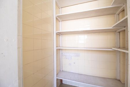 Despensa de apartamento para alugar com 3 quartos, 79m² em Água Verde, Curitiba