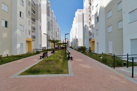 Apartamento para alugar com 4m², 2 quartos e 1 vaga Apartamento para alugar com 4m², 2 quartos e 1 vagaÁrea comum