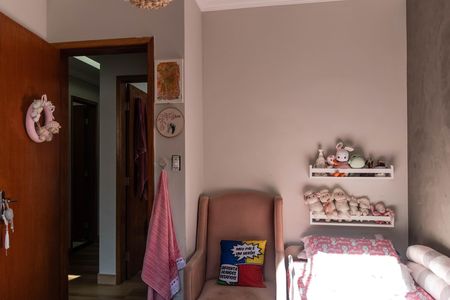 Apartamento à venda com 188m², 3 quartos e 2 vagas Apartamento à venda com 188m², 3 quartos e 2 vagasQuarto 1