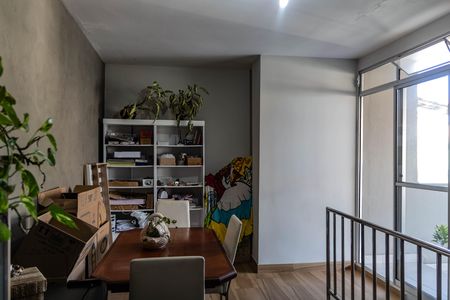 Apartamento à venda com 188m², 3 quartos e 2 vagas Apartamento à venda com 188m², 3 quartos e 2 vagasSala 2