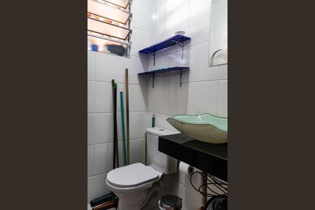 Apartamento à venda com 188m², 3 quartos e 2 vagas Apartamento à venda com 188m², 3 quartos e 2 vagasLavabo