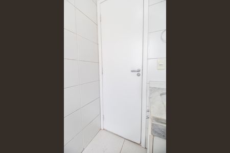 Casa para alugar com 60m², 2 quartos e 1 vaga Casa para alugar com 60m², 2 quartos e 1 vagaBanheiro da Suíte