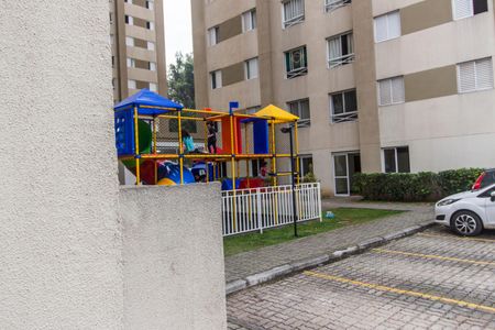 Casa para alugar com 60m², 2 quartos e 1 vagaÁrea comum - Playground