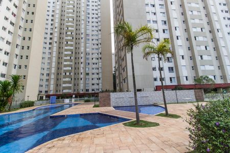 Casa para alugar com 60m², 2 quartos e 1 vagaPiscina