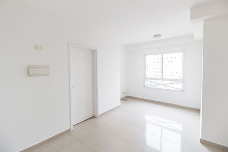 Sala  de casa para alugar com 2 quartos, 60m² em Vila Iracema, Barueri