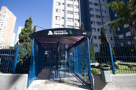 Apartamento à venda com 50m², 2 quartos e 1 vaga Apartamento à venda com 50m², 2 quartos e 1 vagaFachada