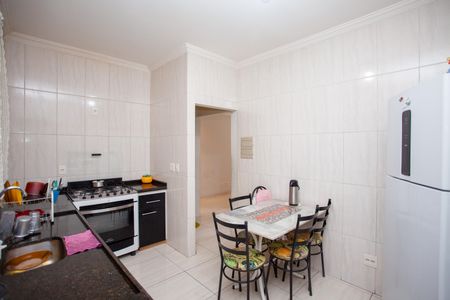 Cozinha e Área de Serviço de casa à venda com 3 quartos, 80m² em Bairro Tropical, Contagem