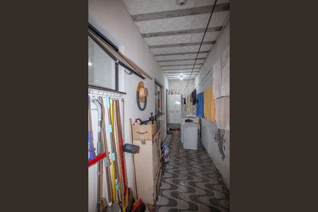Casa à venda com 80m², 3 quartos e 2 vagas Casa à venda com 80m², 3 quartos e 2 vagasCozinha e Área de Serviço