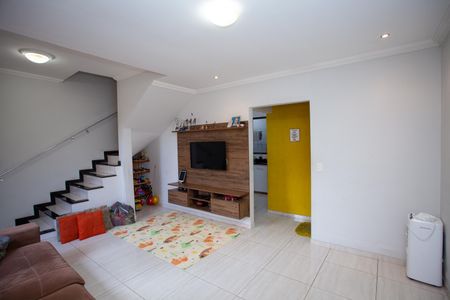 Sala de casa à venda com 3 quartos, 80m² em Bairro Tropical, Contagem
