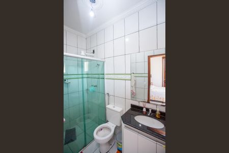 Banheiro da Suíte de casa à venda com 3 quartos, 80m² em Bairro Tropical, Contagem