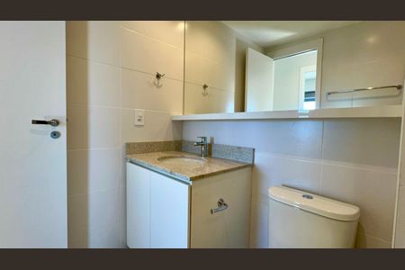 Apartamento para alugar com 48m², 2 quartos e sem vagaBanheiro