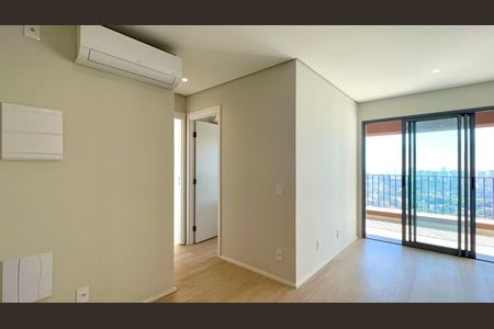 Sala de apartamento para alugar com 2 quartos, 48m² em Pinheiros, São Paulo