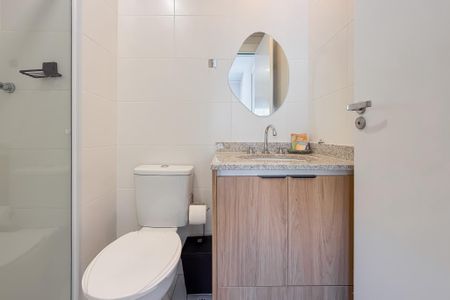 Apartamento para alugar com 50m², 1 quarto e 1 vaga Apartamento para alugar com 50m², 1 quarto e 1 vagaBanheiro da Suíte