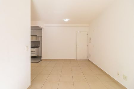 Sala de apartamento para alugar com 3 quartos, 67m² em Bethaville I, Barueri