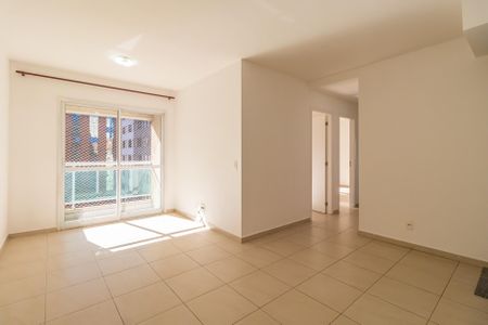 Sala de apartamento para alugar com 3 quartos, 67m² em Bethaville I, Barueri